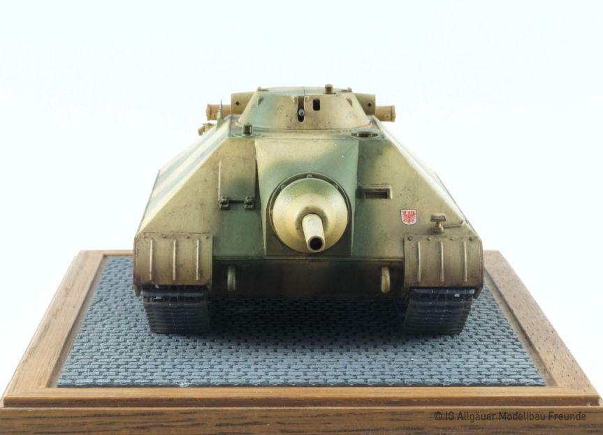 Schwerer kleiner Panzerkampfwagen, Projekt 1944 — 1:35 / Das Werk 35019